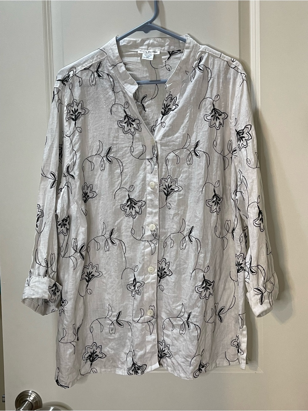 Vintage Susan Bristol 100% Linen Top White with Black Floral Embroidery 2X